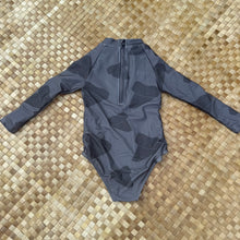 Load image into Gallery viewer, Longsleeve Suits

